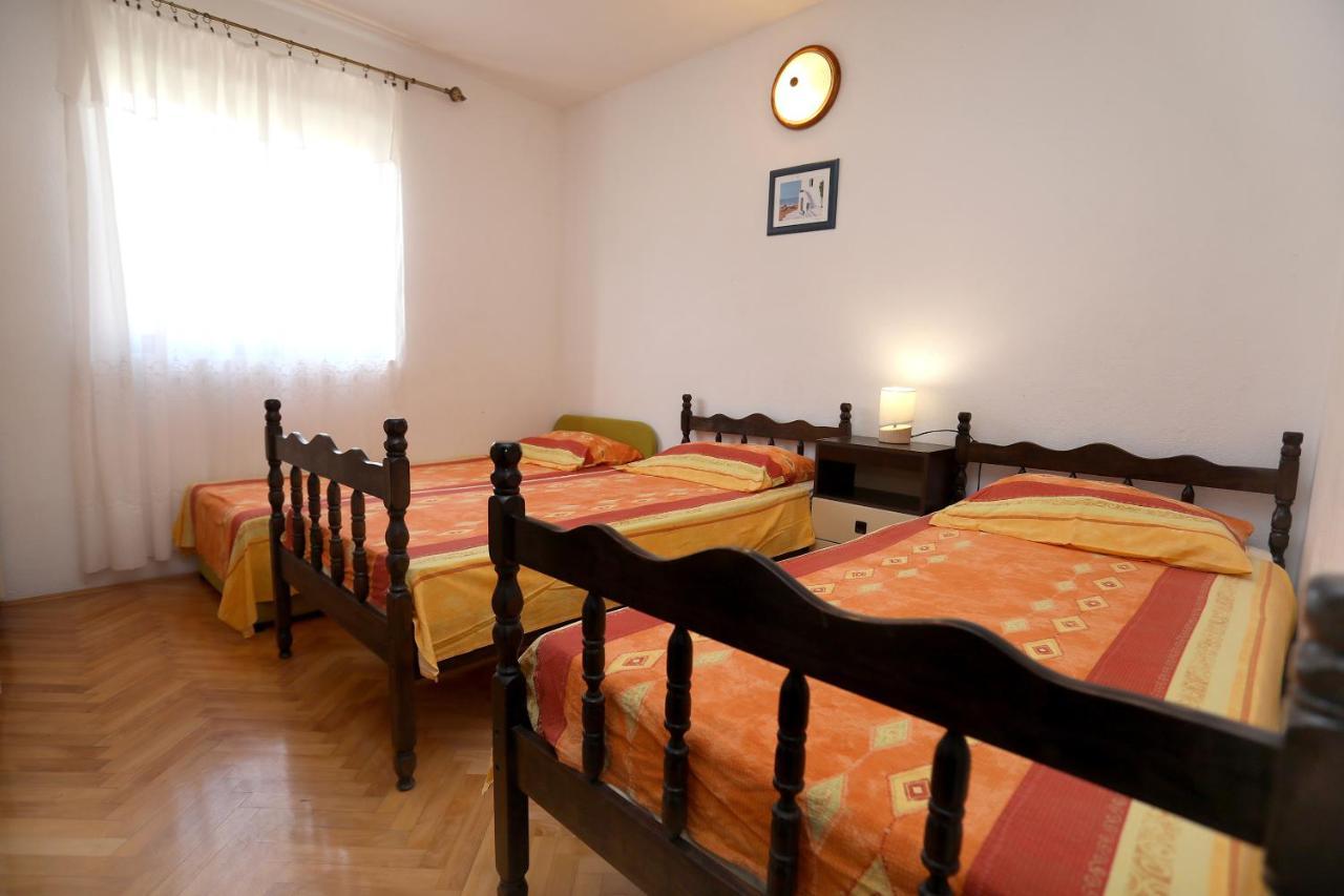 Apartman Karaga Trogir Exterior photo